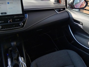 Toyota Corolla XII Sedan Facelifting 1.8 Hybrid 140KM 2025 Style 1.8 Hybrid 140KM | Podgrzewane fotele!, zdjęcie 7