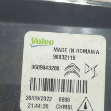 PEUGEOT 208 II 23R 1.2 SVĚTLO STOP