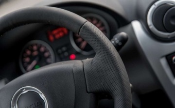 Dacia Logan I MCV 1.6 84KM 2012 Dacia Logan Dacia Logan 1.6 Ambiance 1.6 Benzyna 84KM, zdjęcie 16