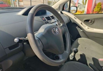 Toyota Yaris II Hatchback 5d 1.0 VVT-i 69KM 2010 Toyota Yaris ZADBANA Brak Korozji Klima Elektryka Gwarancja Benzyna, zdjęcie 22