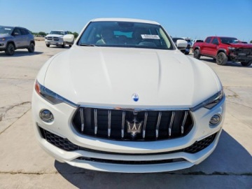 Maserati Levante 2022 Maserati Levante Base 2022 3.0 Benzyna 345KM, zdjęcie 5