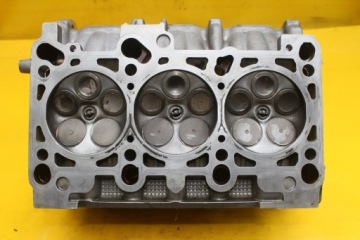 ГОЛОВКА ДВИГАТЕЛЯ ЛЕВАЯ A4 B6 3.0 ASN 06C103373F