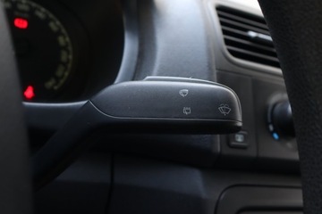 Skoda Fabia II Hatchback 1.2 i HTP 60KM 2009 Skoda Fabia 1.2, Klima, zdjęcie 18