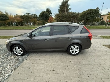 Kia Ceed I SW Facelifting 1.4 DOHC CVVT 90KM 2010 Kia Cee&#039;d Ceed Lift 1.4B 2010r Klimatyzacja, zdjęcie 9