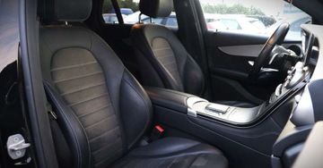 Mercedes GLC C253 2020 Mercedes-Benz GLC 2.0 258KM 4Matic AMG Navi Kamera Panorama Tempomat Gwara, zdjęcie 12
