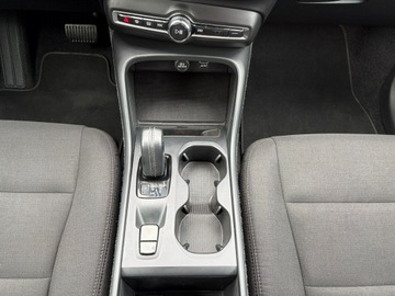 Volvo XC40 Crossover 1.5 T3 163KM 2019 Volvo XC 40 T3 163 KM Automat Kamera CarPlay, zdjęcie 24