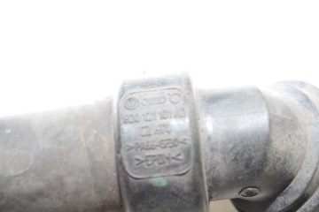 AUDI A4 B6 1.9TDI 130KM 03R PŘÍVOD TRUBKA VODY 8E0121101