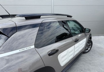 Citroen C4 Cactus Crossover 1.2 PureTech 110KM 2017 Citroen C4 Cactus Bezwypadek C4 Cactus 1.2 Benzyna 110KM, zdjęcie 3