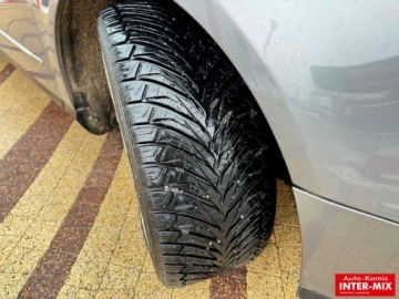 Volkswagen Passat B6 Variant 2.0 TDI 136KM 2006 Volkswagen Passat Zarejestrowany gotowy do jazdy 2.0 Diesel 136KM, zdjęcie 5