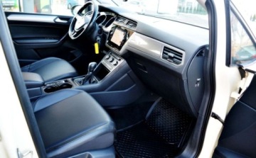 Volkswagen Touran III 2017 Volkswagen Touran Serwisowany, Bardzo bogate wyposazenie, Nowy rozrzad, zdjęcie 19
