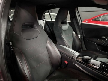 Mercedes Klasa A W177/V177 Hatchback 2.0 220 190KM 2019 Mercedes-Benz Klasa A A220 4Matic AMG Head-Up Skora Full Led Alu 18 Gwaran, zdjęcie 30
