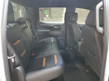  GMC Sierra K1500 AT4, 4x4, V8, od ubezpieczalni 6.2 Benzyna 420KM, zdjęcie 9