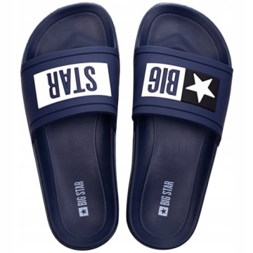 Женские большие звездные тапочки на пляжном бассейне после домашней резиновой пены