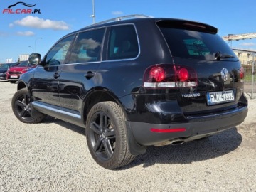 Volkswagen Touareg I 3.0 TDI 240KM 2009 Volkswagen Touareg SALON POLSKA Pelna historia serwisowa FULL OPCJA Mozliw, zdjęcie 3