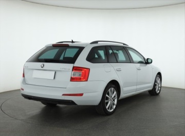 Skoda Octavia III Kombi 2.0 TDI 150KM 2016 Skoda Octavia 2.0 TDI, Salon Polska, DSG, Navi, zdjęcie 4