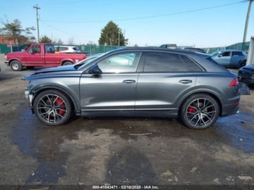 Audi 2022 Audi SQ8 Premium Plus, 2022r., 4x4, 4.0L 4.0 Benzyna 500KM, zdjęcie 7