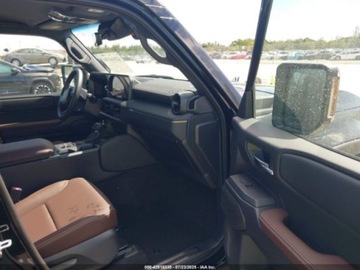 Toyota Land Cruiser VIII 2025 Toyota Land Cruiser 2025 2.4l 2.4 Hybryda 275KM, zdjęcie 9