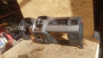 KONZOLA DESKA ROZDĚLOVAČE PAJERO PININ