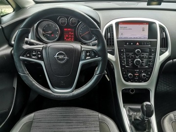 Opel Astra J Sports Tourer Facelifting 1.4 Turbo ECOTEC 140KM 2014 Opel Astra 1.4 16v 140KM Klimatronik Tempomat, zdjęcie 15