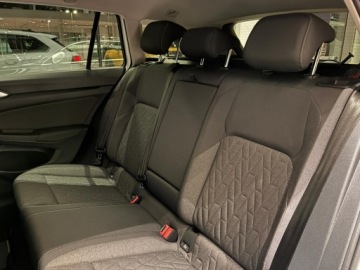 Volkswagen Golf VIII Hatchback Facelifting 2.0 TDI SCR 116KM 2025 Volkswagen Golf Variant Life Plus 2.0 TDI 115KM, zdjęcie 6