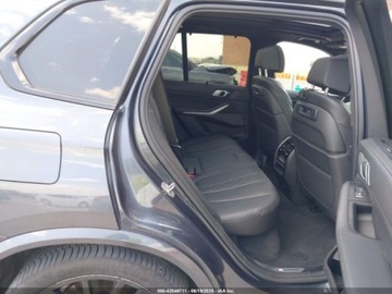 BMW X5 G05 2021 BMW X5 M50I 2021 4.4l 4.4 Benzyna 523KM, zdjęcie 12