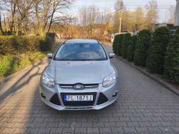 Ford Focus III Kombi Facelifting 1.0 EcoBoost 125KM 2014 Ford Focus LIVT stan BDB, zdjęcie 1
