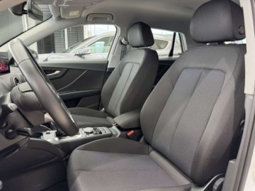 Audi Q2 SUV Facelifting 1.5 35 TFSI 150KM 2021 Audi Q2 35 TFSI S Line Kamera cofania Nawigacja LED Podgrzewane fotele, zdjęcie 8