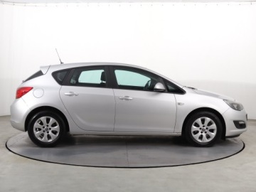 Opel Astra J GTC 1.7 CDTI ECOTEC 110KM 2014 Opel Astra 1.7 CDTI, Salon Polska, Serwis ASO, zdjęcie 5