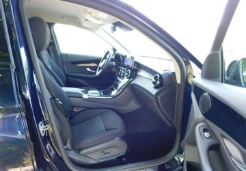 Mercedes GLC C253 SUV Facelifting 2.0 200d 163KM 2021 Mercedes-Benz GLC 4Matic z Gwarancja Model 2022 2.0 Diesel 163KM, zdjęcie 12