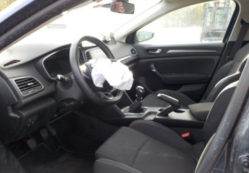 Renault Megane IV Hatchback 5d  Facelifting 1.5 Blue dCi 115KM 2021 Renault Megane Diesel Okazja 1.5 Diesel 115KM, zdjęcie 29