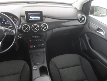 Mercedes Klasa B W246 Sports Tourer 220 CDI BlueEFFICIENCY 170KM 2013 Mercedes B B 220 CDI, 167 KM, Automat, Klima, zdjęcie 7