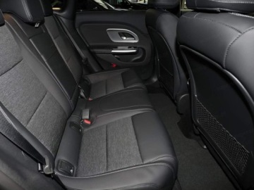 Mercedes CLA C118/X118 2025 MERCEDES-BENZ CLA 200 Progressive Sedan 1.5 (163KM) 2025, zdjęcie 13