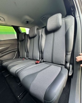 Peugeot 5008 II Crossover Facelifting 1.2 PureTech 130KM 2021 Peugeot 5008 Peugeot 5008 PureTech 130 Stop amp Start Allure Business-Paket, zdjęcie 10