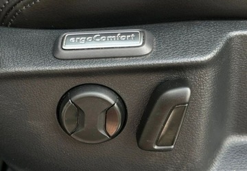 Volkswagen Passat B8 Variant 2.0 TDI SCR 240KM 2018 Volkswagen Passat R-LINE DSG Kamera 4x4 240KM Faktura Vat 23 2.0, zdjęcie 13