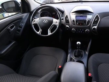 Hyundai ix35 SUV 1.7 CRDi 115KM 2010 Hyundai ix35 1.7 CRDi, Klima, Tempomat, Parktronic, zdjęcie 6