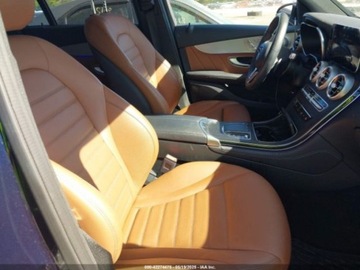 Mercedes GLC C253 2021 Mercedes-Benz GLC 300 4Matic Suv 2021 2.0l 2.0 Benzyna 255KM, zdjęcie 9