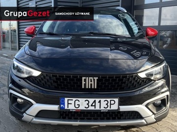 Fiat Tipo II Station Wagon Facelifting 1.5 Hybrid 130KM 2022 Fiat Tipo KOMBI SERIA 3 1.5 130 KM Hybrid (RED) hatchback, zdjęcie 1