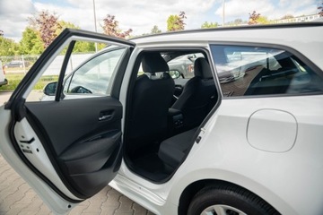 Toyota Corolla XII TS Kombi Facelifting 1.8 Hybrid 140KM 2023 Toyota Corolla 1.8 Hybrid Comfort Seria E21 (2019-, zdjęcie 24