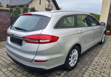 Ford Mondeo V Kombi 2.0 TDCi 150KM 2018 Ford Mondeo SW 2.0D 150PS Zadbane Bezwypadkowe Dodatkowe kola Po oplatach, zdjęcie 24