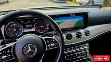 Mercedes Klasa E W213 Kombi 2.0 220d 194KM 2020 Mercedes-Benz Klasa E Niski przebieg Idealne bogata wersja AUTOMAT 2.0, zdjęcie 28