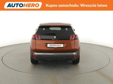 Peugeot 3008 II Crossover 1.2 PureTech 130KM 2020 Peugeot 3008 automat virtual cocpit klima auto, zdjęcie 5