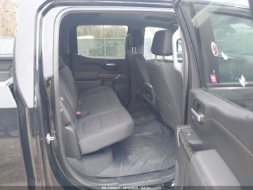 Chevrolet Silverado II 2021 Chevrolet Silverado 1500 Crew Cab 147 RST 2021 3.0l 3.0 Diesel 277KM, zdjęcie 12