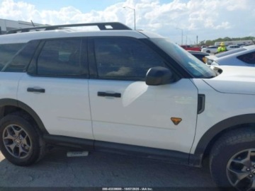 Ford Bronco VI 2023 Ford Bronco Sport Badlands 2023 2.0l 2.0 Benzyna 250KM, zdjęcie 6