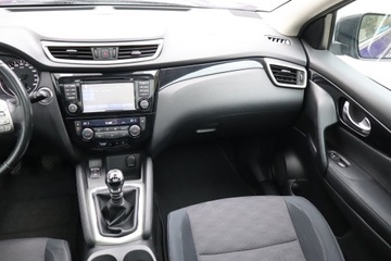 Nissan Qashqai II Crossover 1.2 DIG-T 115KM 2014 Nissan Qashqai 1.2 DIG-T, Salon Polska, zdjęcie 7