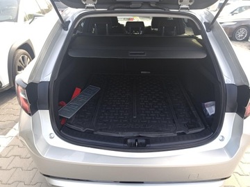 Toyota Corolla XII TS Kombi 1.8 Hybrid 122KM 2019 Toyota Corolla 1.8 Hybrid Comfort Style Tech Seria, zdjęcie 11