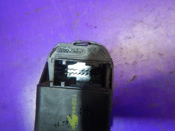 FIAT SCUDO I 04-07 PŘEPÍNAČ SKEL ZRCÁTKO