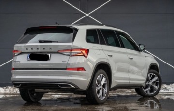 Skoda Kodiaq I SUV Facelifting 2.0 TDI SCR 200KM 2022 Skoda Kodiaq 2.0 TDI 4x4 Sportline DSG 7os, zdjęcie 1