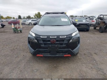 Nissan 2025 Nissan Rogue Rock Creek 2025 1.5l 1.5 Benzyna 201KM, zdjęcie 9