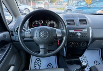Suzuki SX4 I Hatchback Facelifting 1.5 VVT 112KM 2012 Suzuki SX4 Salon Polska, 105 tys km 1.5 Benzyna 112KM, zdjęcie 3