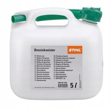 Прозрачная топливная канистра STIHL 5 л, видно, сколько в ней топлива.